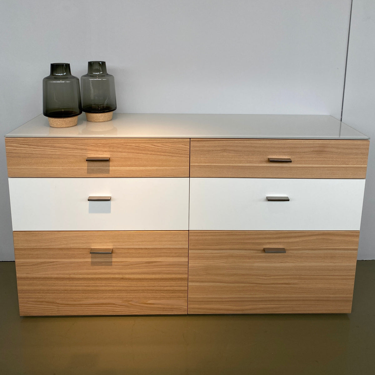Hulsta Now 14 Chest of Drawers White/light Ash Joinwell Malta