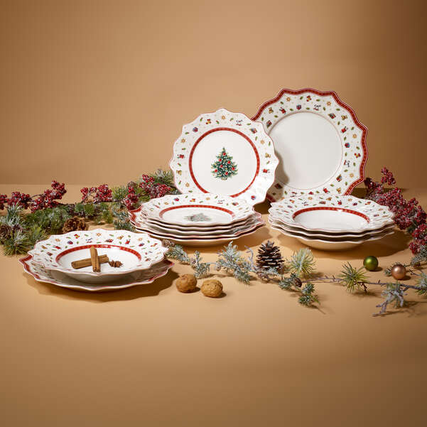 TOY'S DELIGHT SET OF PLATES 12PCS