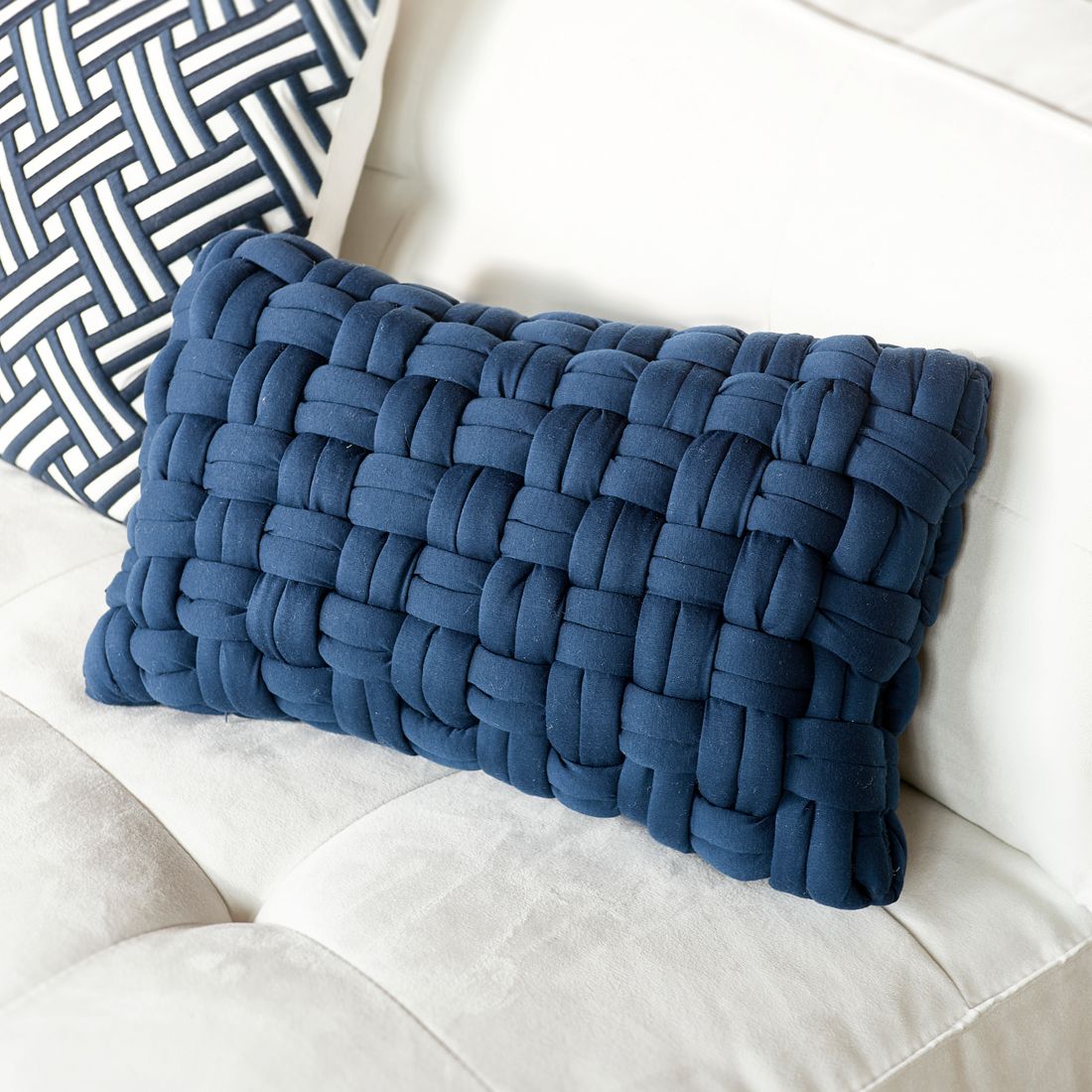 Yacth Club Knot Pillow Cover