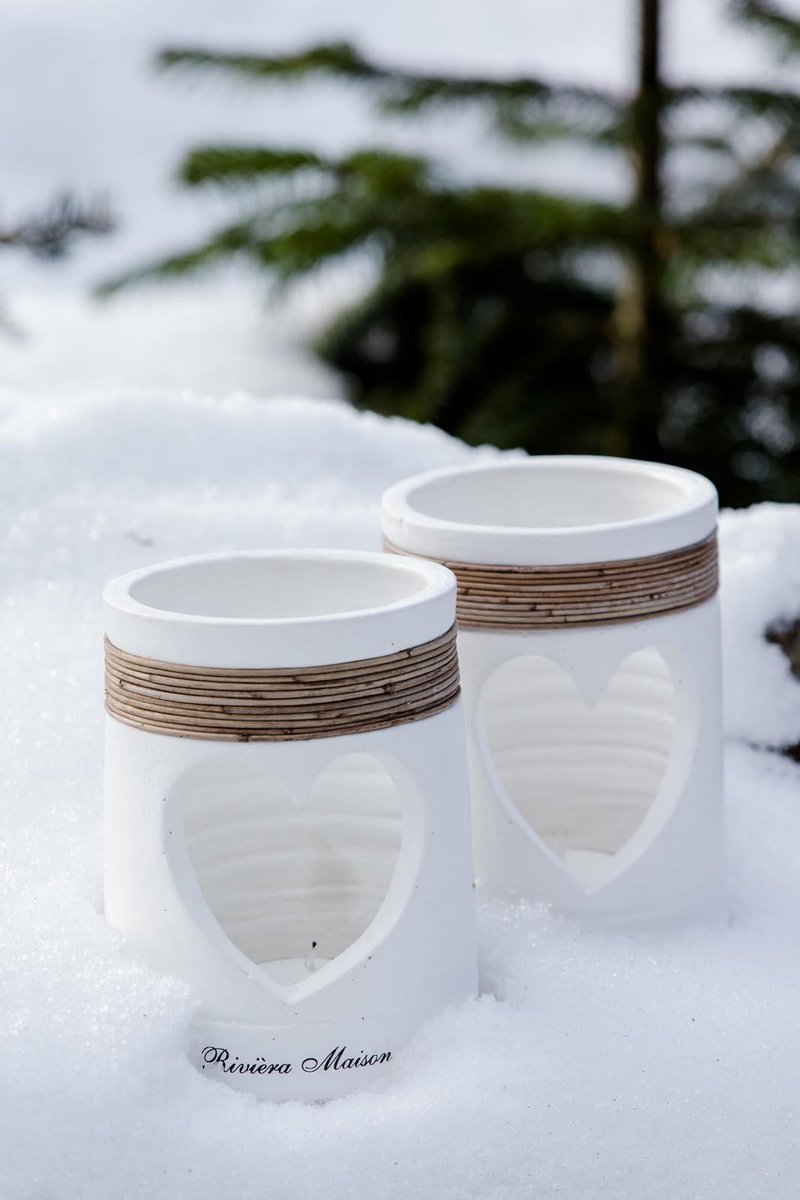 Riveria Maison A Lovely Heart Hurricane Collection Lamp in snow setting