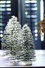 Load image into Gallery viewer, Riviera Maison Garmisch Christmas Tree M
